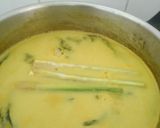 Gambar langkah 7 resipi Daun Mulberi Masak Lemak Kuning Fiber Creme.