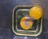 Foto langkah ke 1 dari resep Tomat Telur Healthy Comfort Food (Tomato Egg Stir Fry).