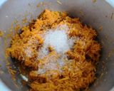A picture of step 2 of Carrot Halwa.
