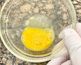 Foto del paso 4 de la receta: Galletas de maicena con frutas confitadas y pasas al ron