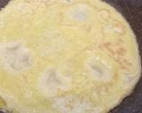 A picture of step 1 of Ham and mozzarella egg roll.