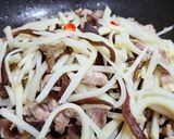 竹筍木耳炒肉絲的食譜步驟6照片