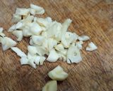 A picture of step 1 of Creamy Pizza sauce.