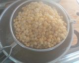 Foto del paso 1 de la receta: Potaje de garbanzos y longaniza y patatas