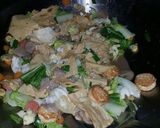 Foto langkah ke 6 dari resep Capcay Goreng.