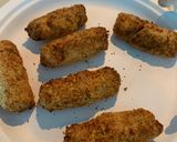 A picture of step 4 of Easy and healthy tuna croquetas.