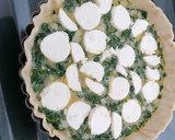 Foto del paso 4 de la receta: Quiche de espinacas y queso de cabra