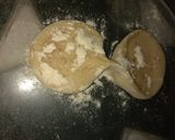 A picture of step 2 of Do Padi Ya Rumali Roti.