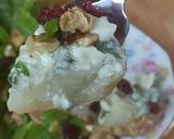Une image de l'étape 7 de 🍐 Poire rôtie Roquefort Cranberries Noix.