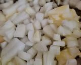 Foto del paso 1 de la receta: Arroz con azafrán y champiñones 🍚🏵️🍄
