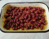 Reszelt meggyes pite recept fázis 4 fotója