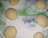 A picture of step 3 of Coated filled doughnuts.
