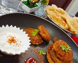 A picture of step 5 of Shami kabab with Paratha.