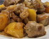 Foto del paso 5 de la receta: Solomillo de cerdo encebollado con patatas