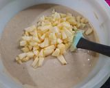 Foto del paso 3 de la receta: Torta matera de bananas con manzanas y chips de chocolate