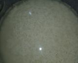 A picture of step 1 of Zeera rice with potatoes.