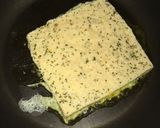 Foto langkah ke 4 dari resep Eggy Bread (Savoury French Toast).
