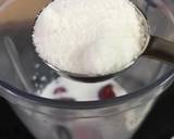 Strawberry Milk Shake recipe step 2 photo