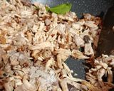 Foto langkah ke 5 dari resep Ayam Suwir (isian lemper).