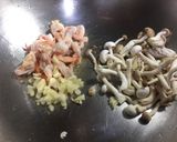 蝦仁炒西洋芹的食譜步驟2照片
