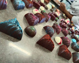 Foto del paso 8 de la receta: 🍫Bombones 🌰de chocolate rellenos 😋