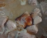 Foto del paso 5 de la receta: Pollo al vino con mostaza y miel
