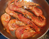 Foto del paso 2 de la receta: Cazuela de lubina y gambón con brócoli