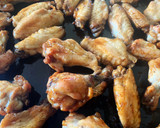 Foto del paso 4 de la receta: Las alitas de pollo