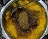 A picture of step 2 of Pumpkin jam.