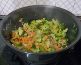 A picture of step 3 of Creamy Broccoli Soup.