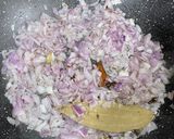 A picture of step 1 of Chana Masala.