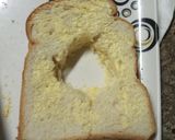 A picture of step 2 of Toast mayai.