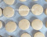 Foto langkah ke 4 dari resep Kue kering kacang.