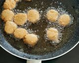 Foto langkah ke 4 dari resep Fried Tofu with Egg.