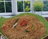 Foto langkah ke 4 dari resep Bihun goreng.