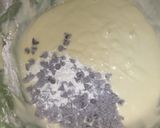 Foto del paso 3 de la receta: Bizcochuelo con chips súper económico