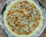 Foto del paso 6 de la receta: Pizza casera con pollo y setas