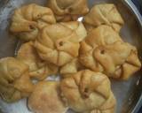 Kesar Lobongo Lotika recipe step 7 photo