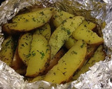 Foto del paso 14 de la receta: Chuletas rellenas a la BBQ Y en su jugo con papas al horno 🌹
