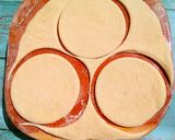 A picture of step 7 of Rose bread.