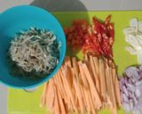 Foto langkah ke 2 dari resep Tumis Ubi Teri.