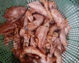 Foto langkah ke 1 dari resep Oseng Oseng Cumi Asin.
