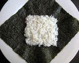 A picture of step 1 of Rice Sandwich ‘Onigirazu’.