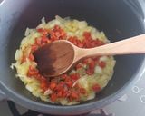 Foto del paso 2 de la receta: Garbanzos con chorizo y tomate al romero