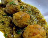 Foto del paso 9 de la receta: Albóndigas de pollo en salsa reducida de calabacines al curry