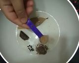 A picture of step 1 of Chicken Bhrtaa.
