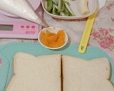 Foto langkah ke 1 dari resep Sandwich buah kiwi.