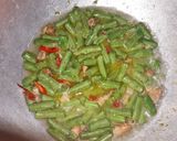 Foto langkah ke 4 dari resep Buncis cumi cabe rawit.