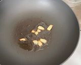 A picture of step 2 of Chinese-Filipino Tomato Chicken (Kamatis Kway).