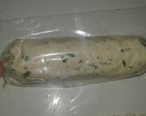 Foto langkah ke 4 dari resep Rollade Tahu dan sosis.